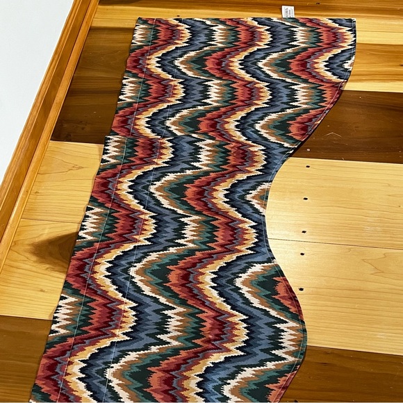 Waverly Ford Flamestitch Southwest Scalloped Valance Turquoise Red USA 76 INCHES - Picture 9 of 9